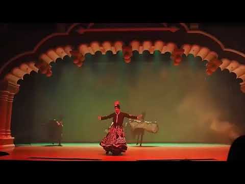 Tanoura Show