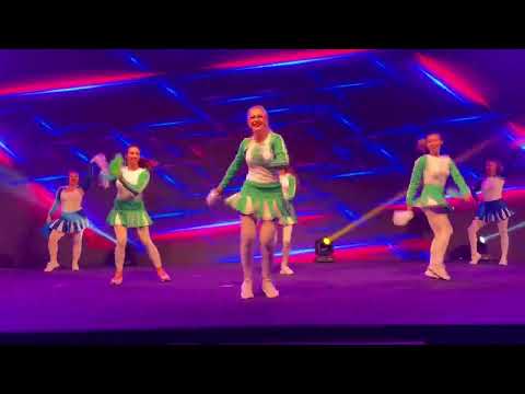 Cheerleading Dance Show