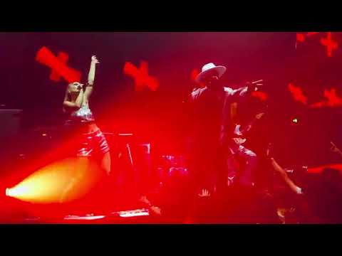 Macklemore & Ryan Lewis - Can't Hold Us (Cover By This si Magic)