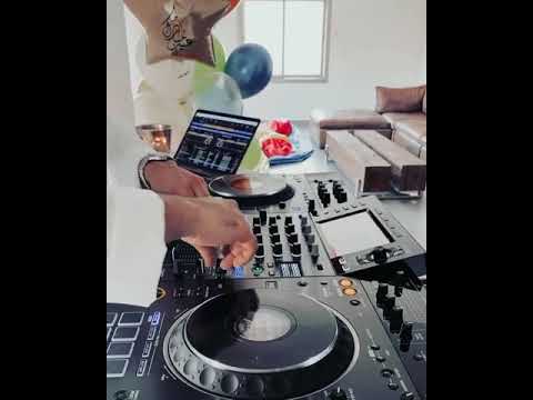 DJ Bugzi
