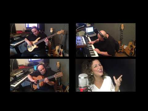 Midian singing Águas de Março (bossa nova classic) feat Adriano Wigger