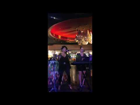 Dubai Singer