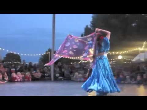 MiMi's outdoor show 2min