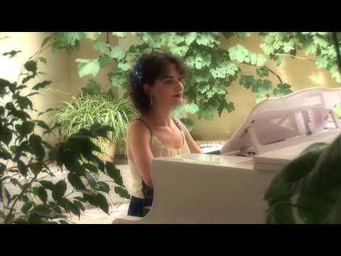 Pianist Sona