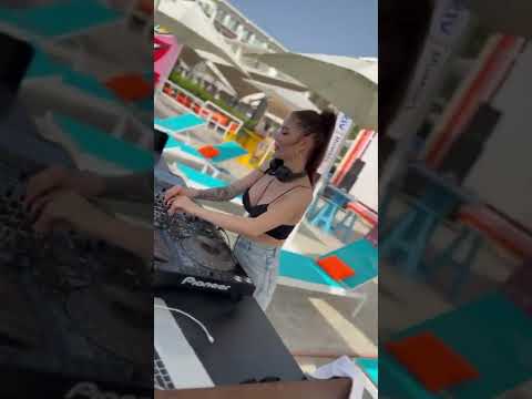 djnatashaphoenix
