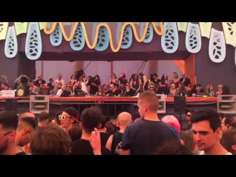 MARCO CAROLA play Ernest Oh - Many People (Original Mix) at @SUNWAVES