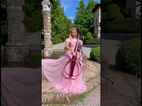 Electric cello Giulia