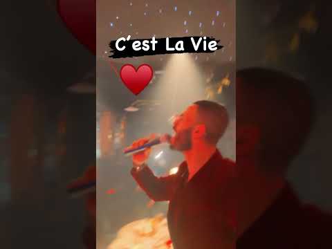 سي لا في - برنق ارينا لاونج