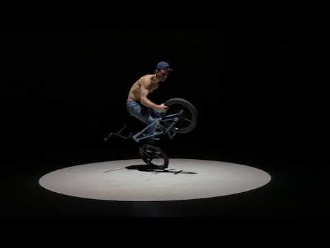 Spotlight - Varo Hernandez