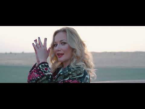 A L L E X A B A S H - Texas Rodeo (music video)