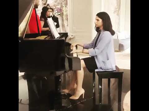 tasnimplaysthepiano 2