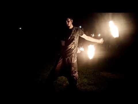 Powsin Double Staff