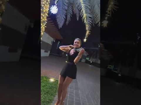 The white Spirit - “Seven nation army” violin cover by Maria