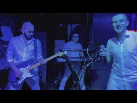 7-piece LIVE