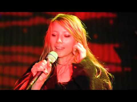 Mikayla Taylor Back to Black cover Amy Winehouse