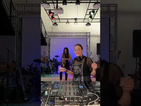 dj Dia &  Sax - shorts 2
