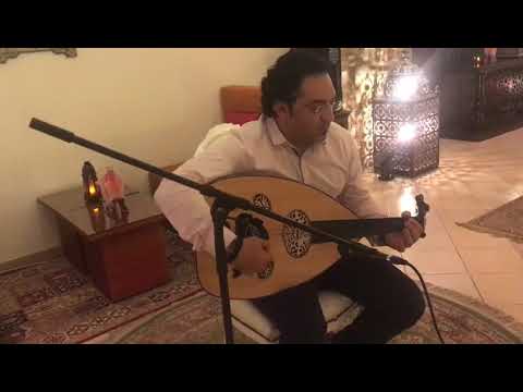 Oud player