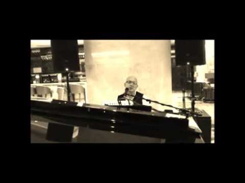 Joe Traversa "Casablanca" by Bertie Higgins - Sheraton Hotel Zhengzhou - China