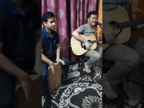 Singer guitarist with percussionist