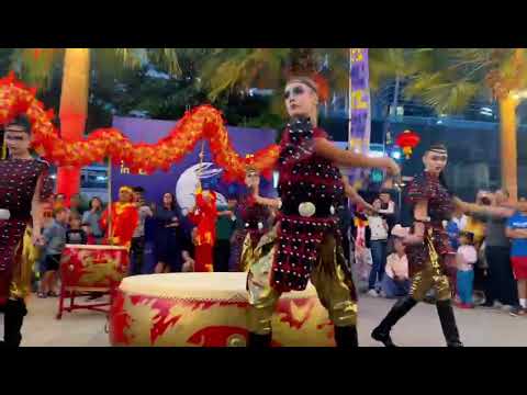 Chinese Dance