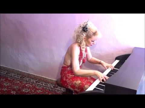 Simonetta Longo Playing MARCIA TURCA MOZART
