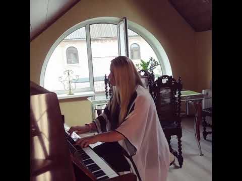 piano victoria peter 2