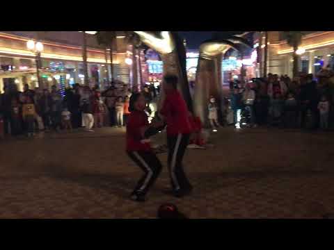 juggling acrobat