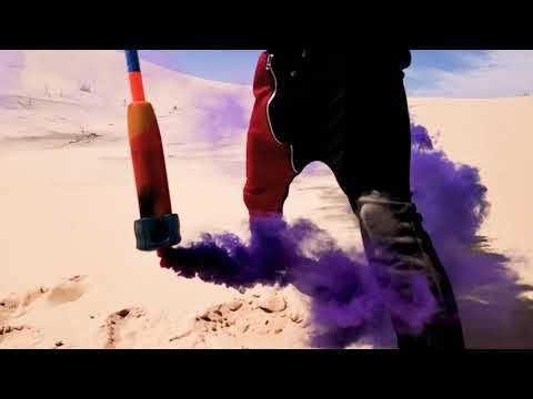 Smoke Leviwand At the Monahans Dunes