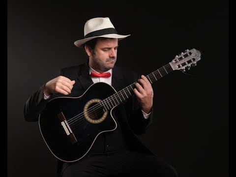 Besame Mucho  Roberto B