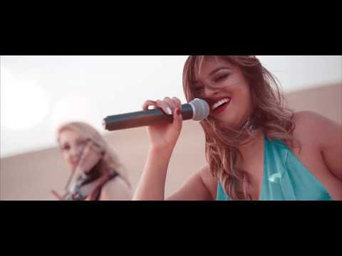 All Female Singer and Violin Duo