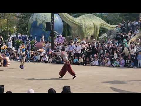 Fire breathing parede show