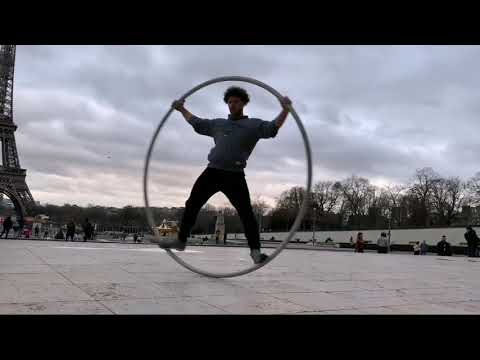 Cyr wheel