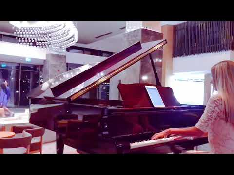 Ellen Piano Cover * Someone like you*