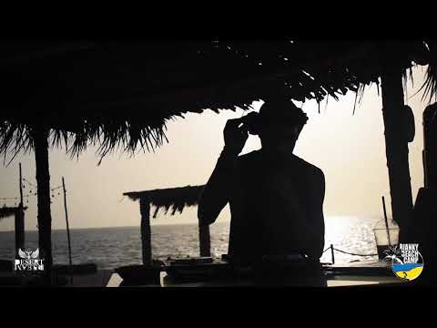 Sunset session by the beach