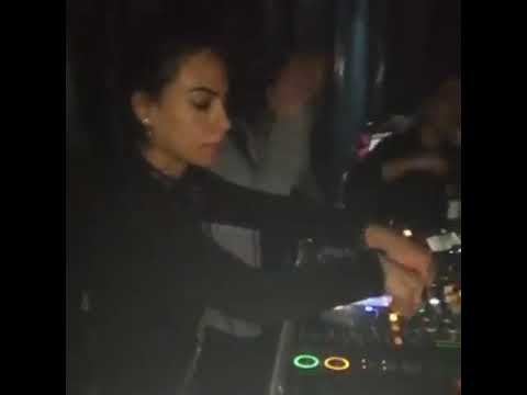 miriamsablouni 5