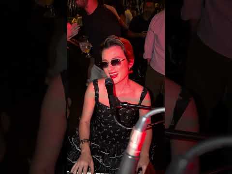 Verou Poli- One Woman Band