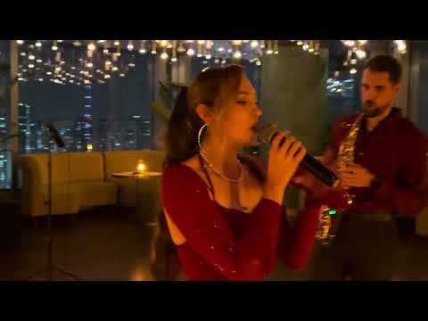 Ain't Nobody (duo) live