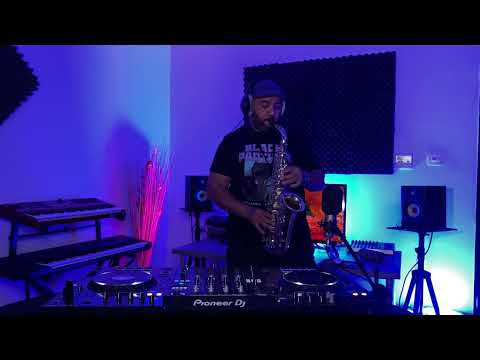 saxophone