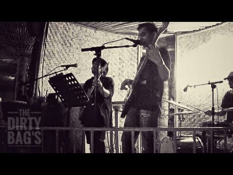 Live performance at Kinky Tiki Bar - Bali