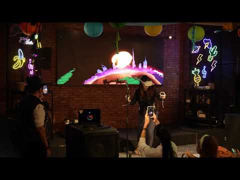 Speed Virtual Reality Show - Clemence Powney
