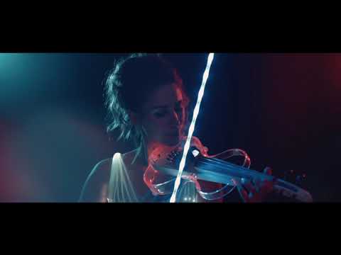 LED Light Violinist