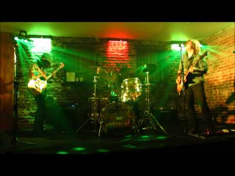 Triple Dog Dare covering Jimi Hendrix-Red House