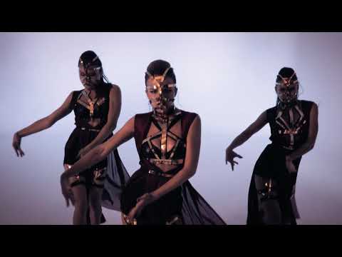 FASHION QUEENS - DANCE SHOW