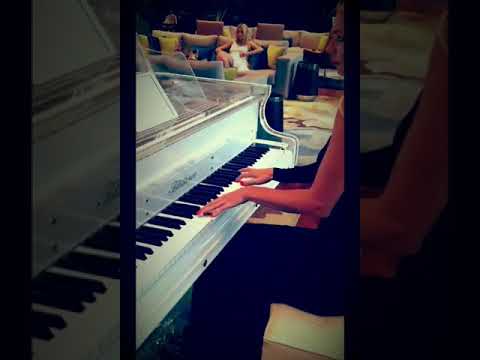 Ellen Piano Cover *Sunny*