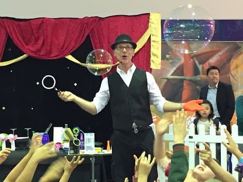 Brisbane Family Bubble Show by Magic Glen