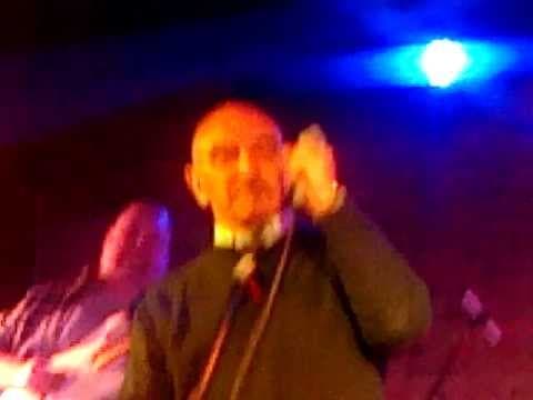 Max McCane performing Crossroads at Buddy Guy's Legend in Chicago
