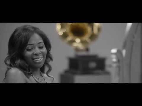 Gold In Paris Promo 3