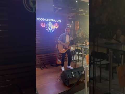 Cover Singer/Guitarist: Mike Posner - Took a Pill in Ibiza