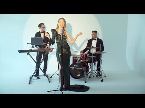 jazz club trio