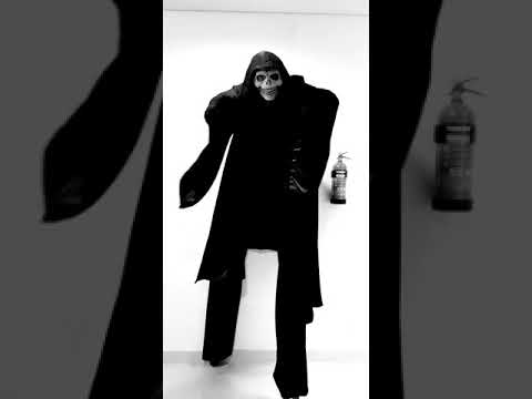 Stilt Walker DEATH